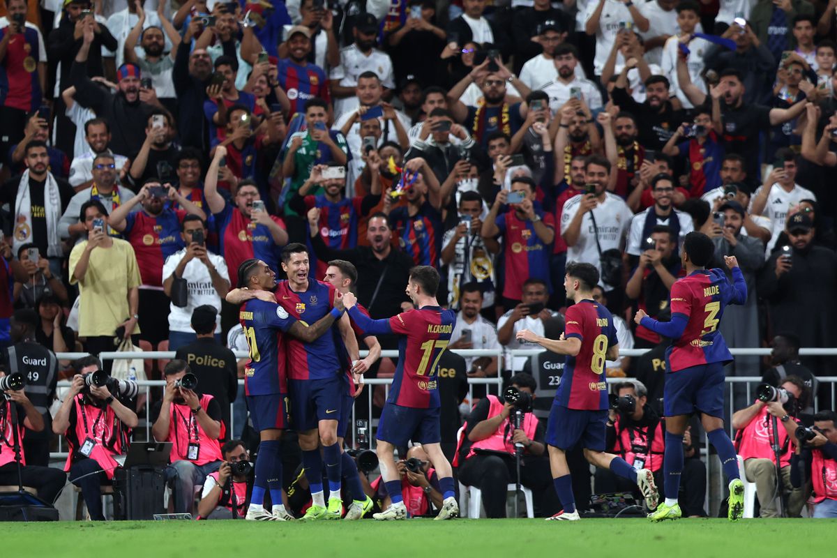 Ce umilință! Barcelona, MANITA în Supercupa Spaniei » Real Madrid, demolată de marea rivală într-o finală istorică