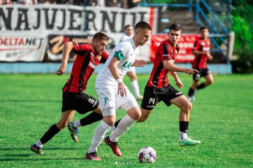 Eldin Mehmedovic jucătorul din centre imaginii/ Foto: Instagram