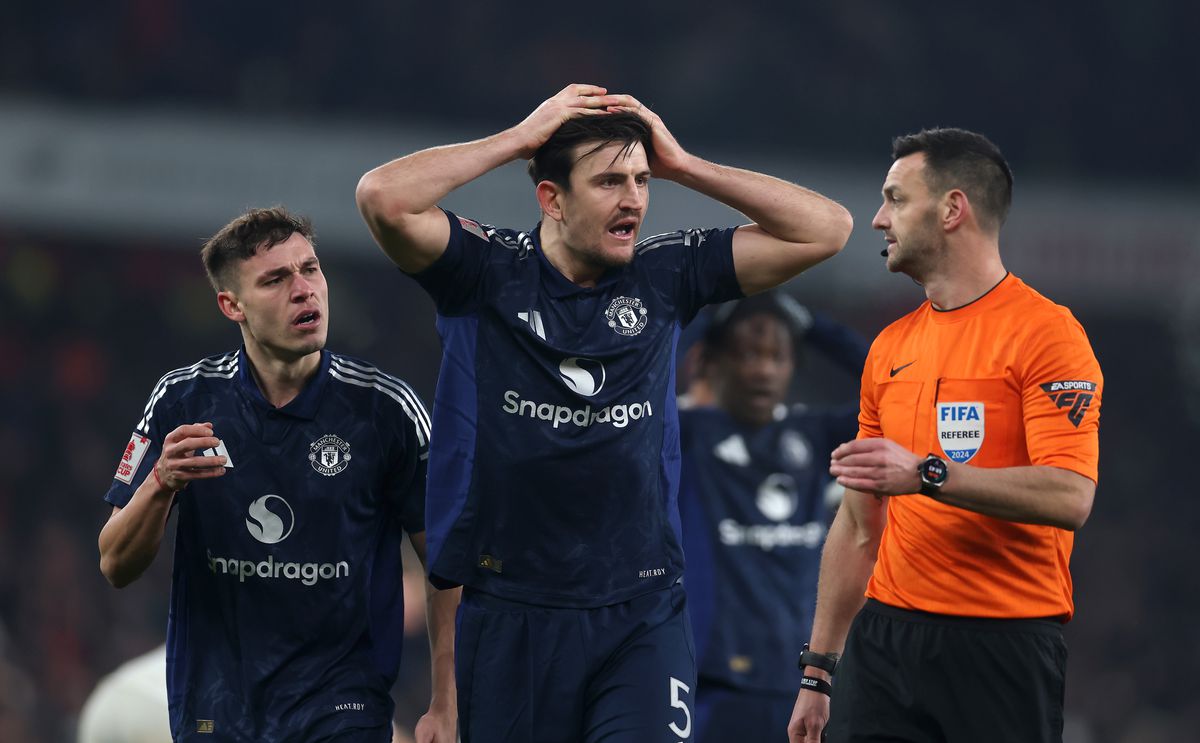 Decizia neașteptată a proprietarului Manchester United! 3 legende, cu salariile micșorate