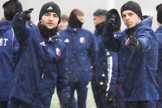 „Se vorbește de titlu în vestiar!” » Leo Grozavu e pregătit pentru orice scenariu: „O să avem o luptă interesantă!”