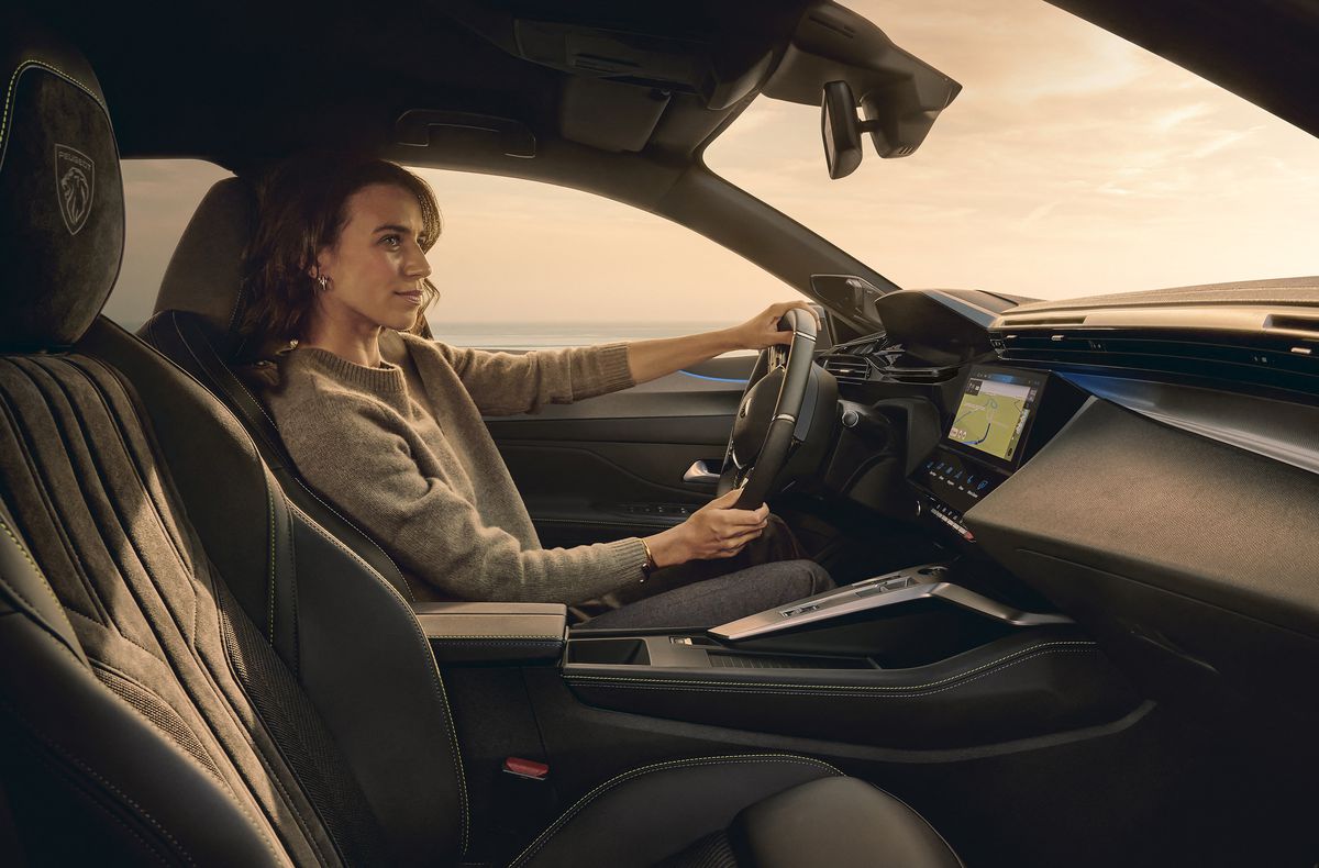 Noul Peugeot se lansează în România și vine cu un detaliu care atrage toate privirile! Se va bate pentru supremație cu Toyota sau Volkswagen