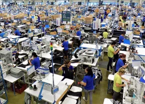 Fabrica auto din Romania se inchide: 1000 de persoane i?i pierd locul de munc?