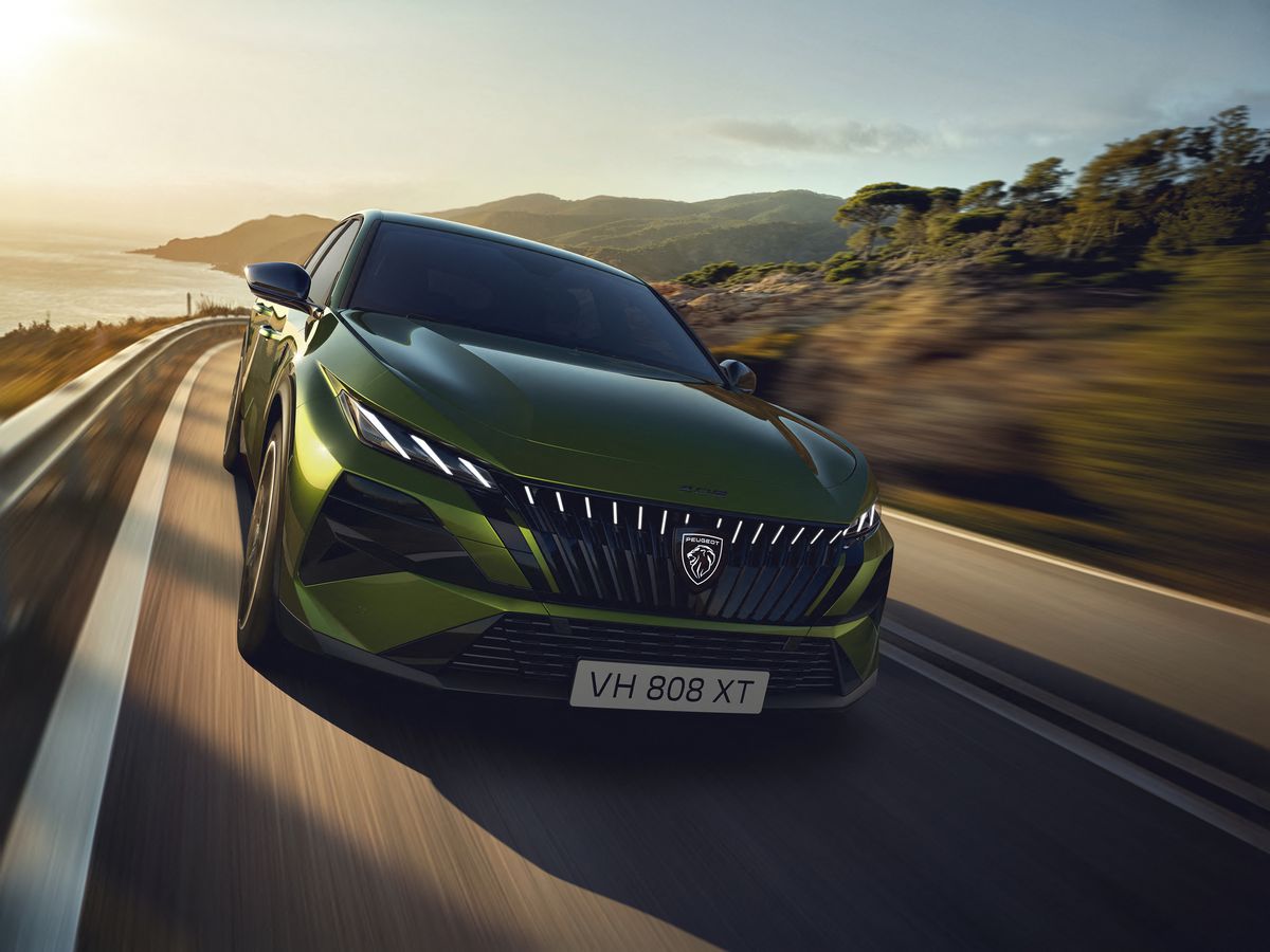 Noul Peugeot se lansează în România și vine cu un detaliu care atrage toate privirile! Se va bate pentru supremație cu Toyota sau Volkswagen