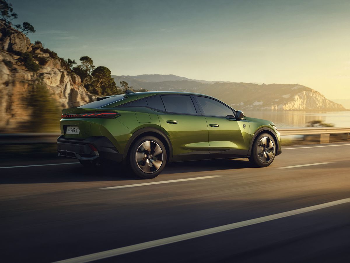 Noul Peugeot se lansează în România și vine cu un detaliu care atrage toate privirile! Se va bate pentru supremație cu Toyota sau Volkswagen