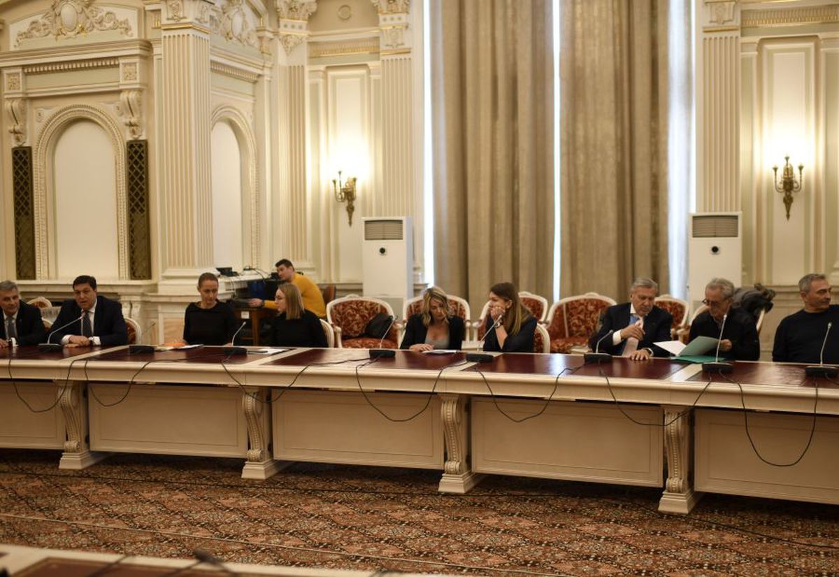 Ilie Năstase, atac incendiar, în Senat, la Mugur Isărescu și ministrul Sportului: „Ați mai pomenit așa ceva? Ha ha!”