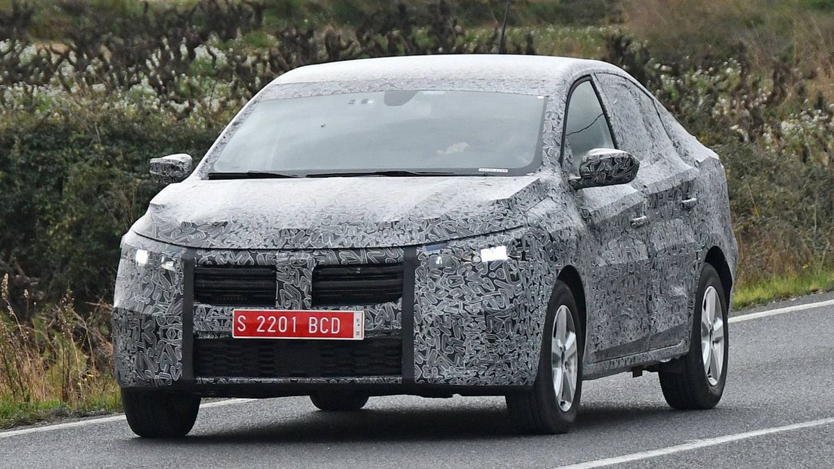 Dacia Logan 3, suprinsă la teste! Noul model are faruri LED și ar putea avea o opțiune de senzație