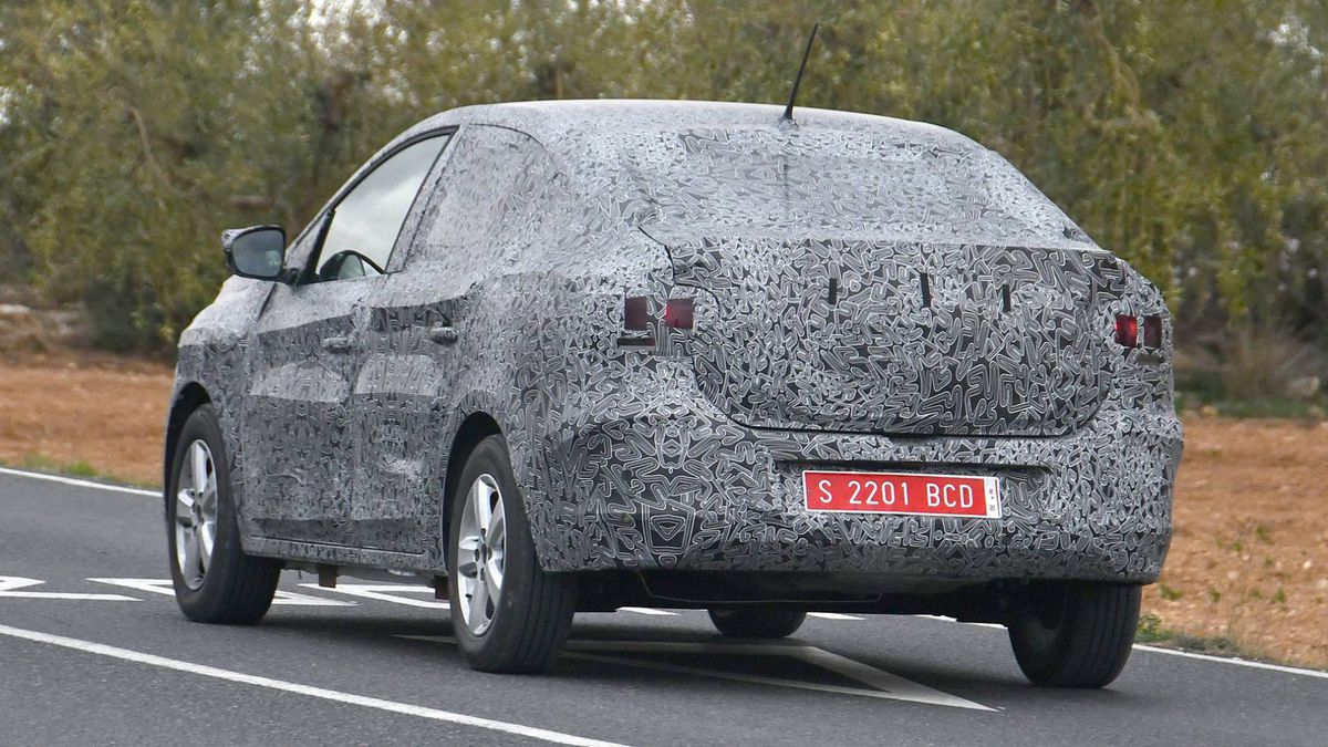 Dacia Logan 3, suprinsă la teste! Noul model are faruri LED și ar putea avea o opțiune de senzație