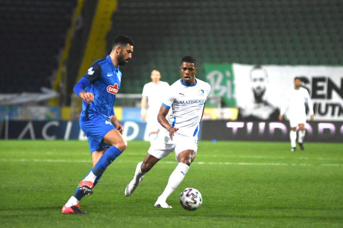 Rizespor - Erzurum BB 0-2 » Marius Șumudică, patru meciuri la rând fără victorie în Turcia