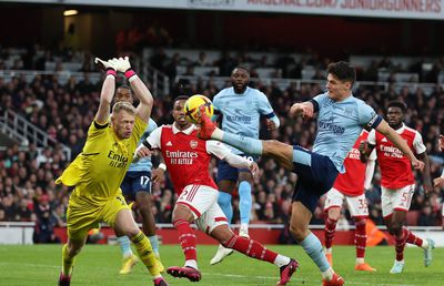 Fanii lui Arsenal cer rejucarea meciului cu Brentford » Motivele invocate de suporterii „tunarilor”