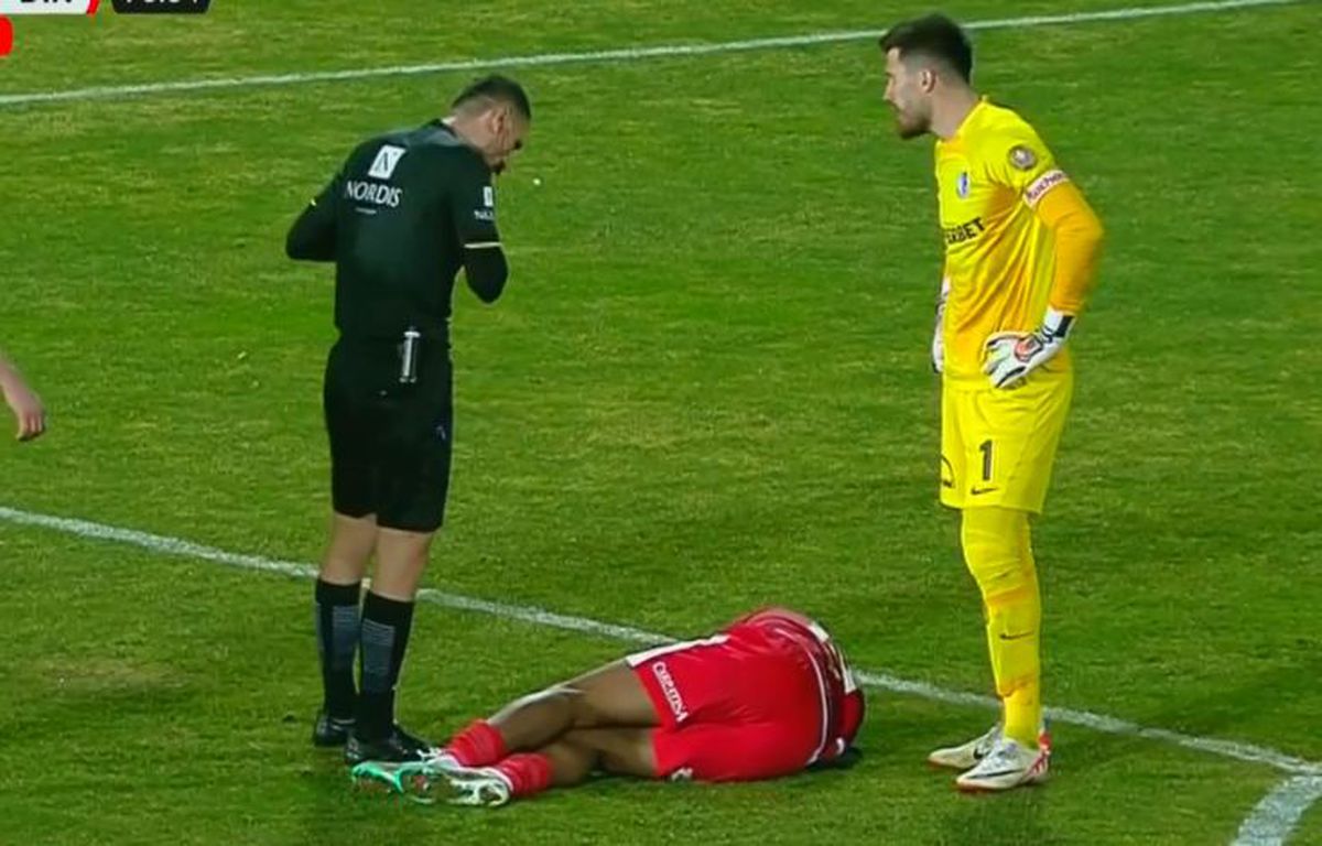 FOTO Eliminare întoarsă de VAR în Farul - Dinamo