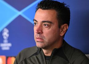 Ruptură totală la Barcelona » Xavi, pus într-o situație jenantă la conferință: „A spus Deco așa ceva?!” + A urmat o replică devastatoare