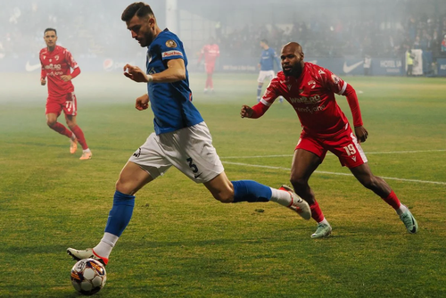 Mihai Popescu în Farul - Dinamo, 0-2 / Foto: Imago Images