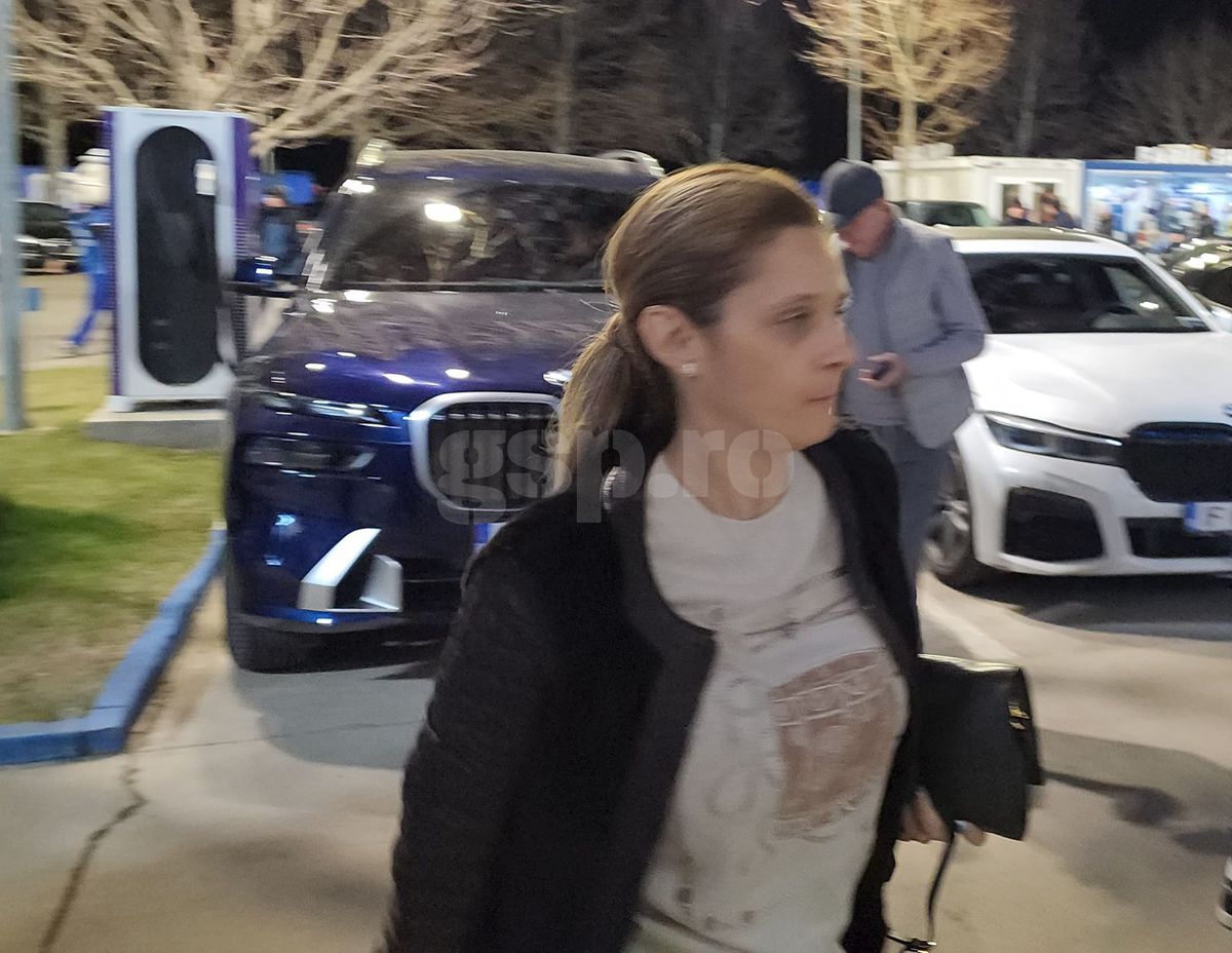 FOTO Marilena Hagi, cu un BMW electric la Farul - Dinamo