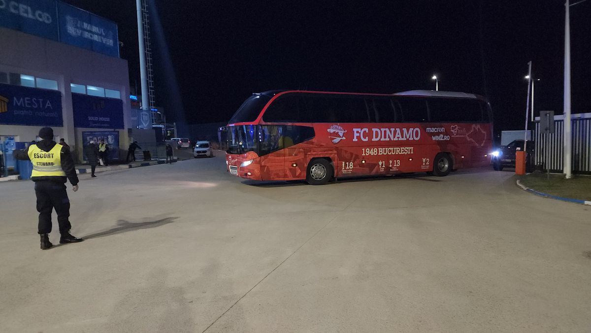 FOTO Farul - Dinamo, sosirea echipelor + imagini dinainte de meci