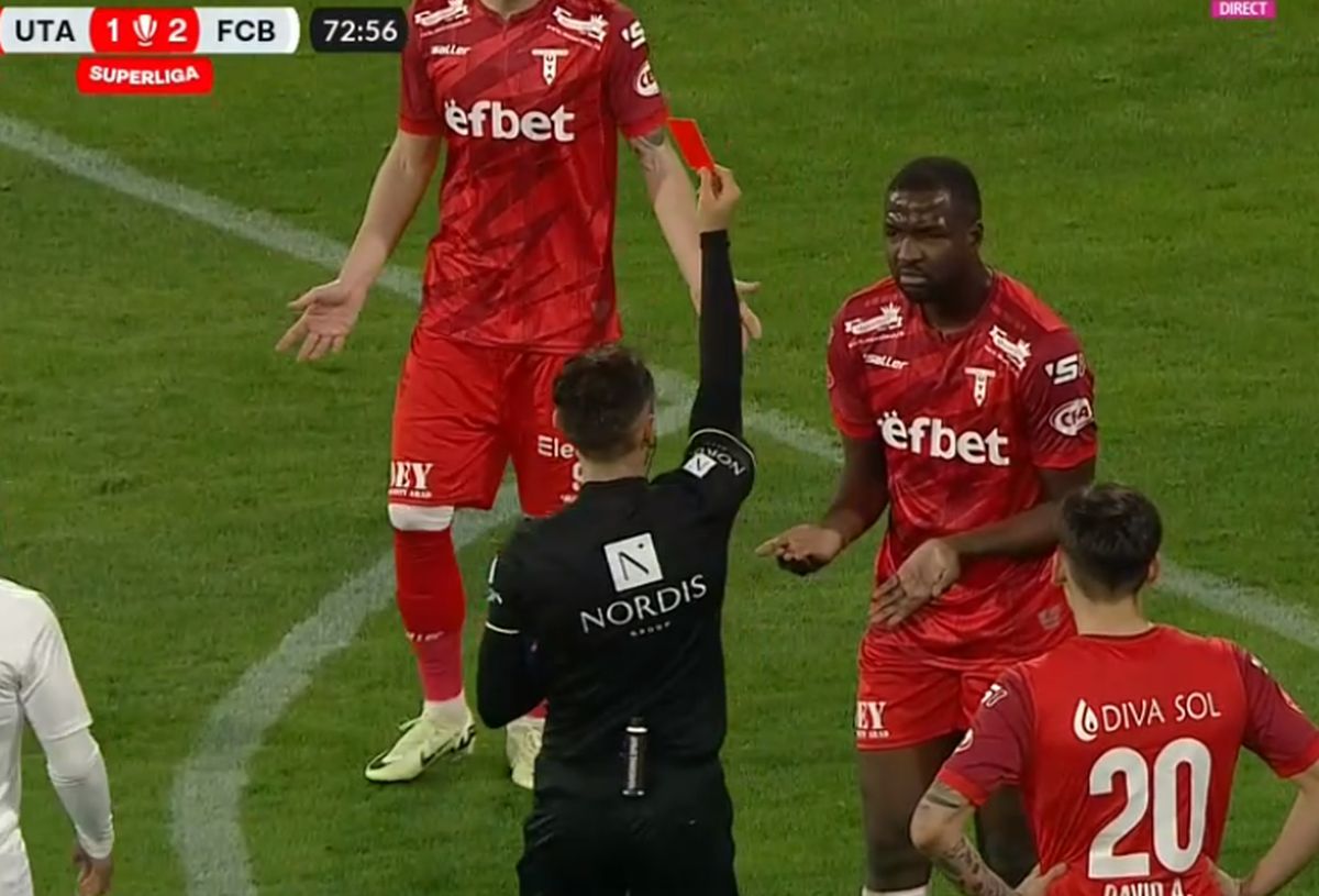 Intrare grosolană în UTA - FC Botoșani! „Centralul” Găman a avut nevoie de VAR