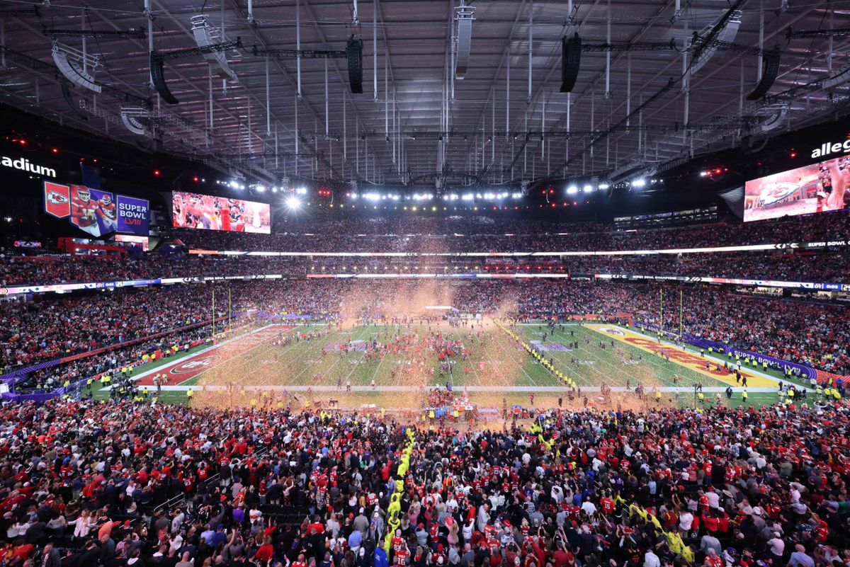 Dinastia lui Mahomes » Super Bowl electrizant în Vegas! Kansas City Chiefs revine și își apără trofeul NFL în prelungiri