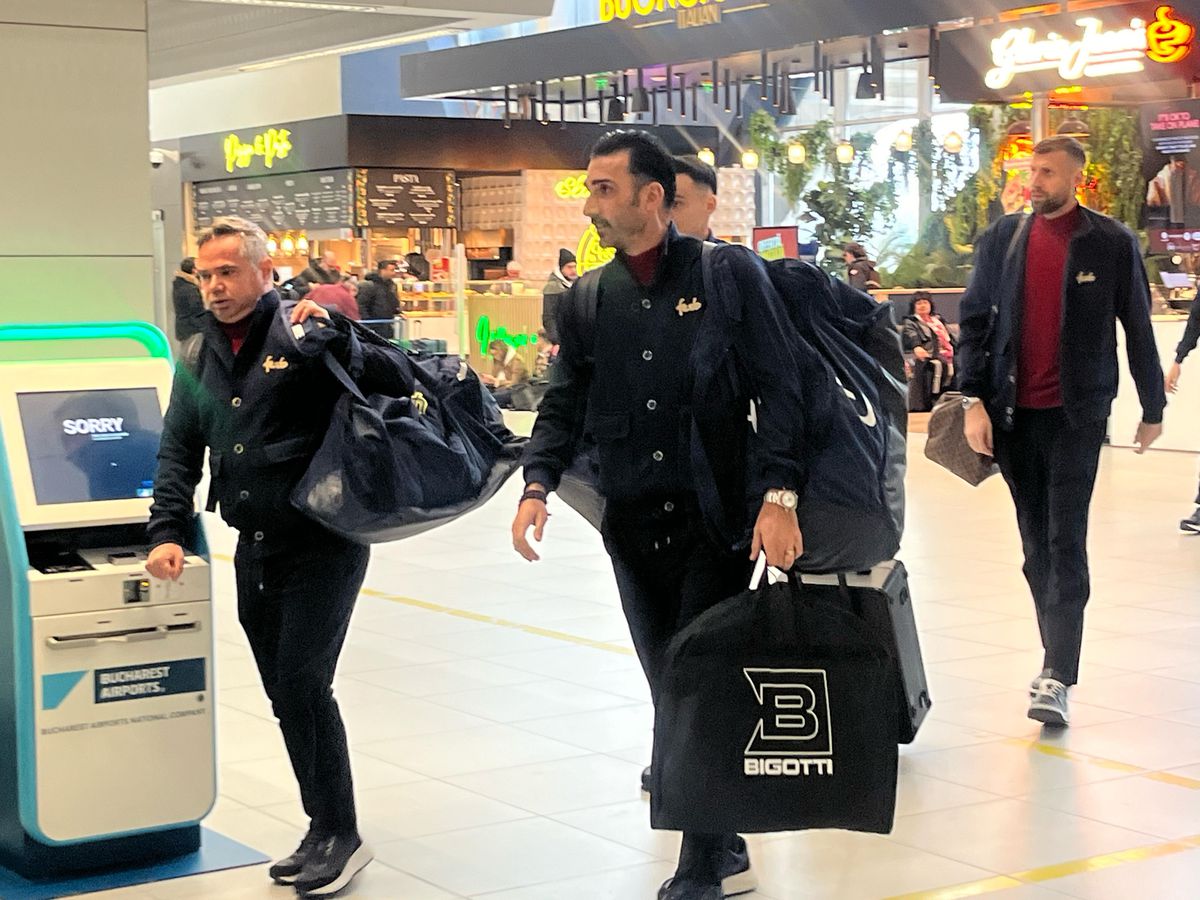 Campioana FCSB a decolat spre Salonic: 6 jucători lăsați acasă + Nelipsita Teodora Stoica a apărut cu un accesoriu neobișnuit în aeroport