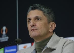 Întrebat dacă are ofertă de la Rapid, Răzvan Lucescu și-a dezvăluit clauza: „În vest este mai mică”