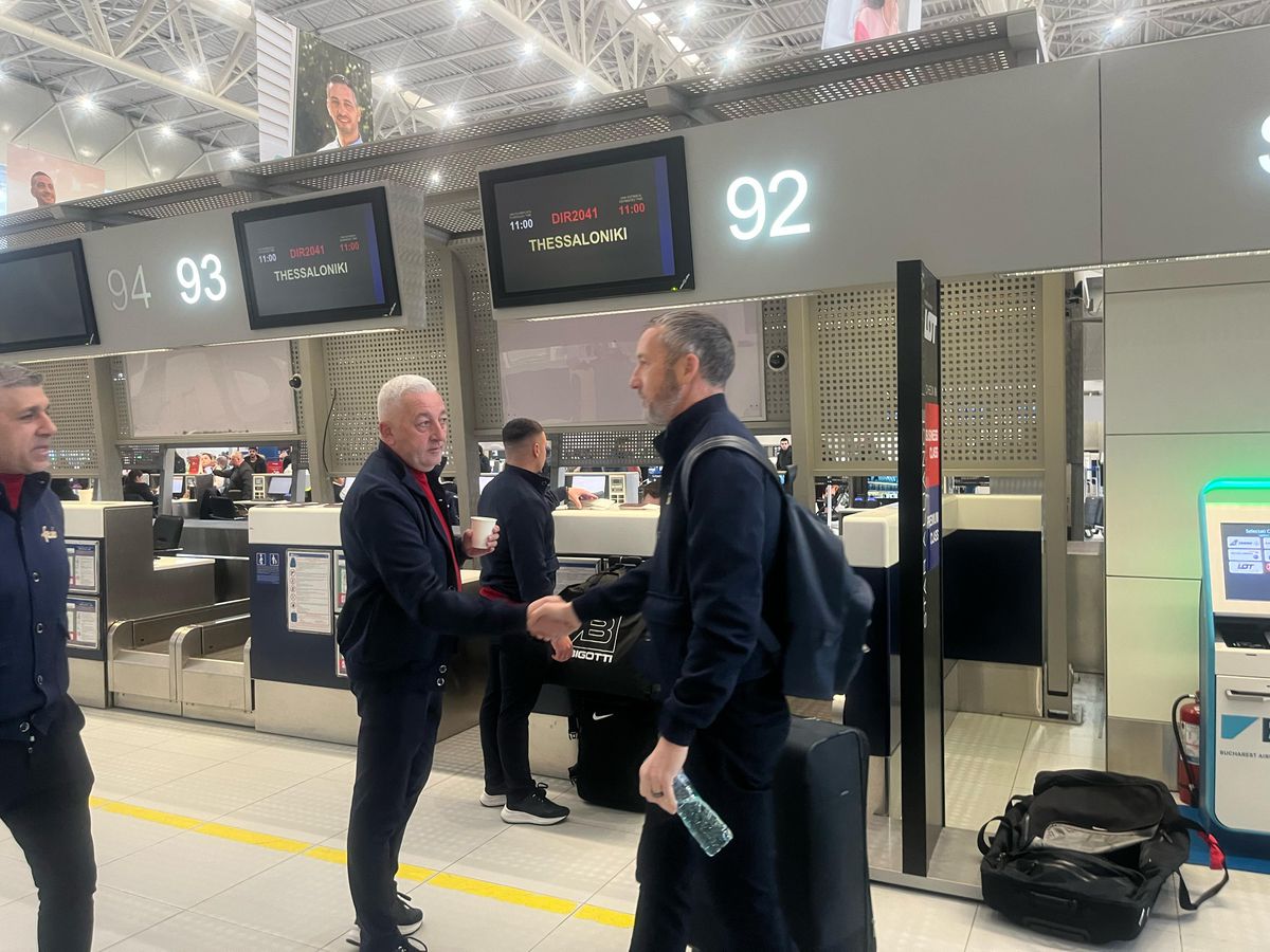 Campioana FCSB a decolat spre Salonic: 6 jucători lăsați acasă + Nelipsita Teodora Stoica a apărut cu un accesoriu neobișnuit în aeroport