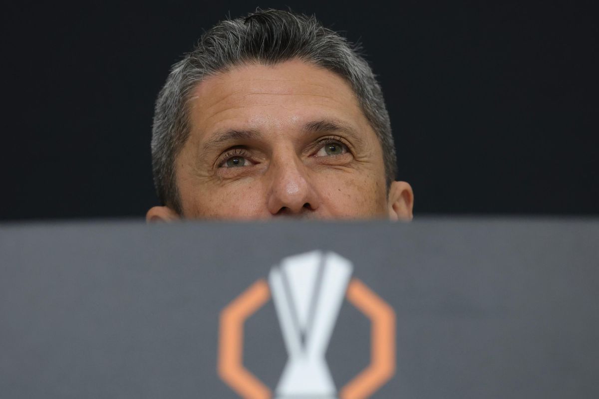 Accesoriile de 60.000 de euro pe care Răzvan Lucescu le-a adus la conferință, înainte de PAOK - FCSB