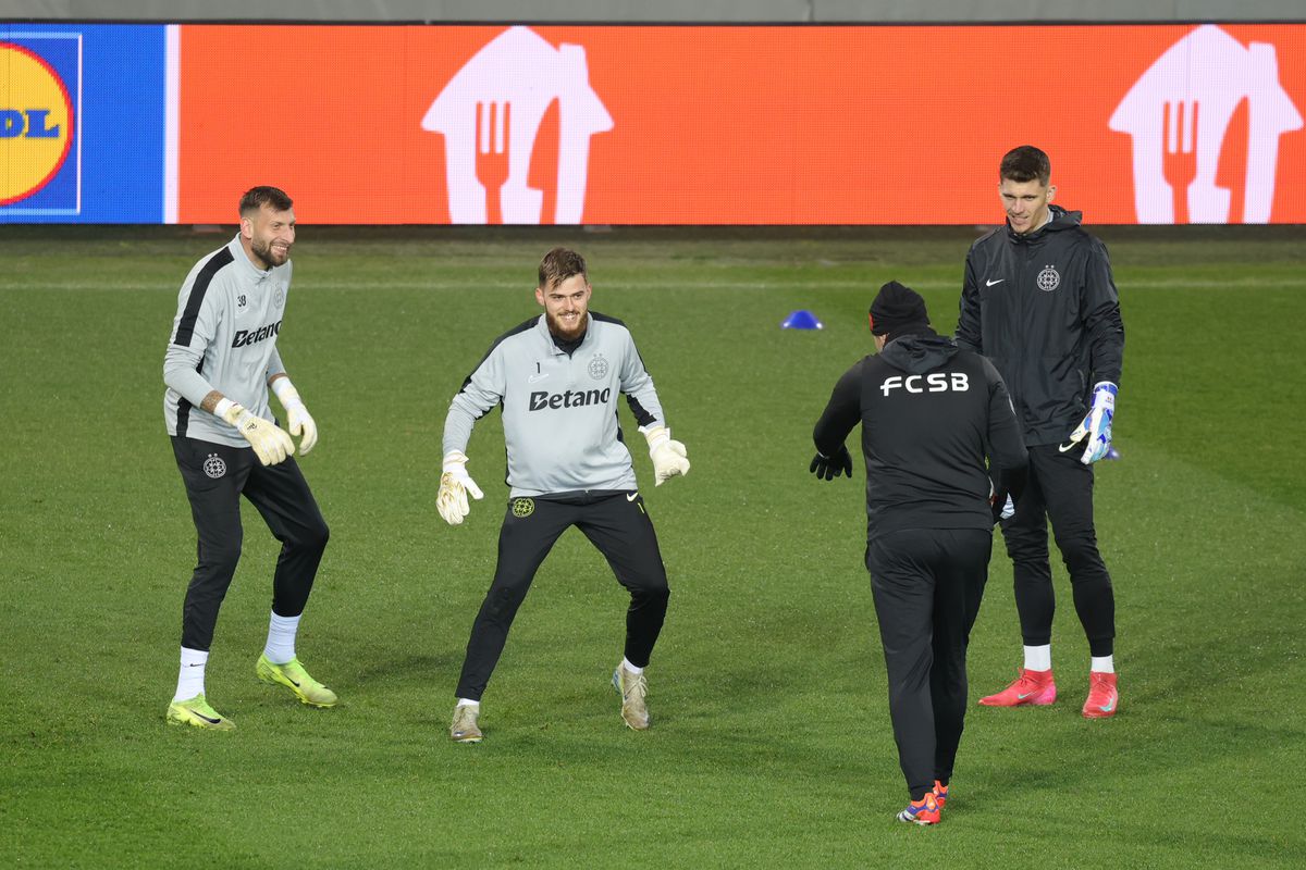 5 detalii de la antrenamentul FCSB » Elias Charalambous iritat, Miculescu apt pentru PAOK, s-a integrat Jordan Gele?