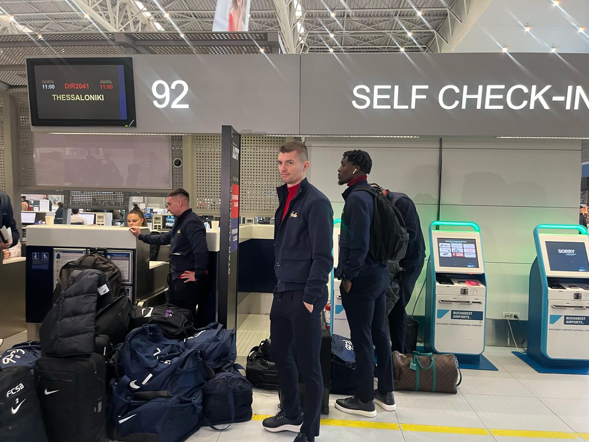Campioana FCSB a decolat spre Salonic: 6 jucători lăsați acasă + Nelipsita Teodora Stoica a apărut cu un accesoriu neobișnuit în aeroport