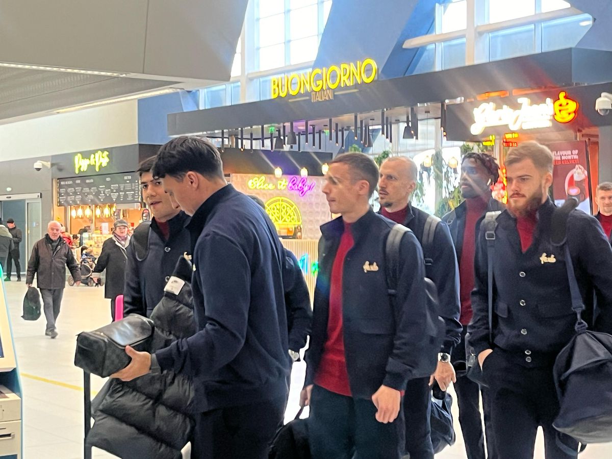 Campioana FCSB a decolat spre Salonic: 6 jucători lăsați acasă + Nelipsita Teodora Stoica a apărut cu un accesoriu neobișnuit în aeroport