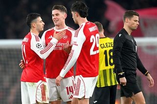 Lovitură pentru Arsenal: abia revenit, atacantul s-a accidentat din nou