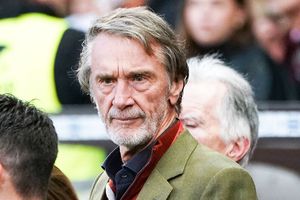 Bossul lui Manchester United, declarații controversate: „Regatul Unit a fost colonizat de imigranți! Nigel Farage e un om bun și inteligent” » Prim-ministrul Keir Starmer a reacționat vehement