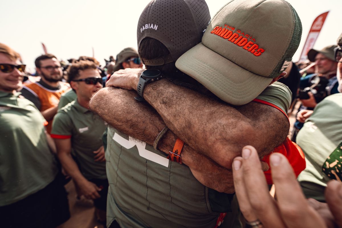 Dacia Sandriders - Raliul Dakar