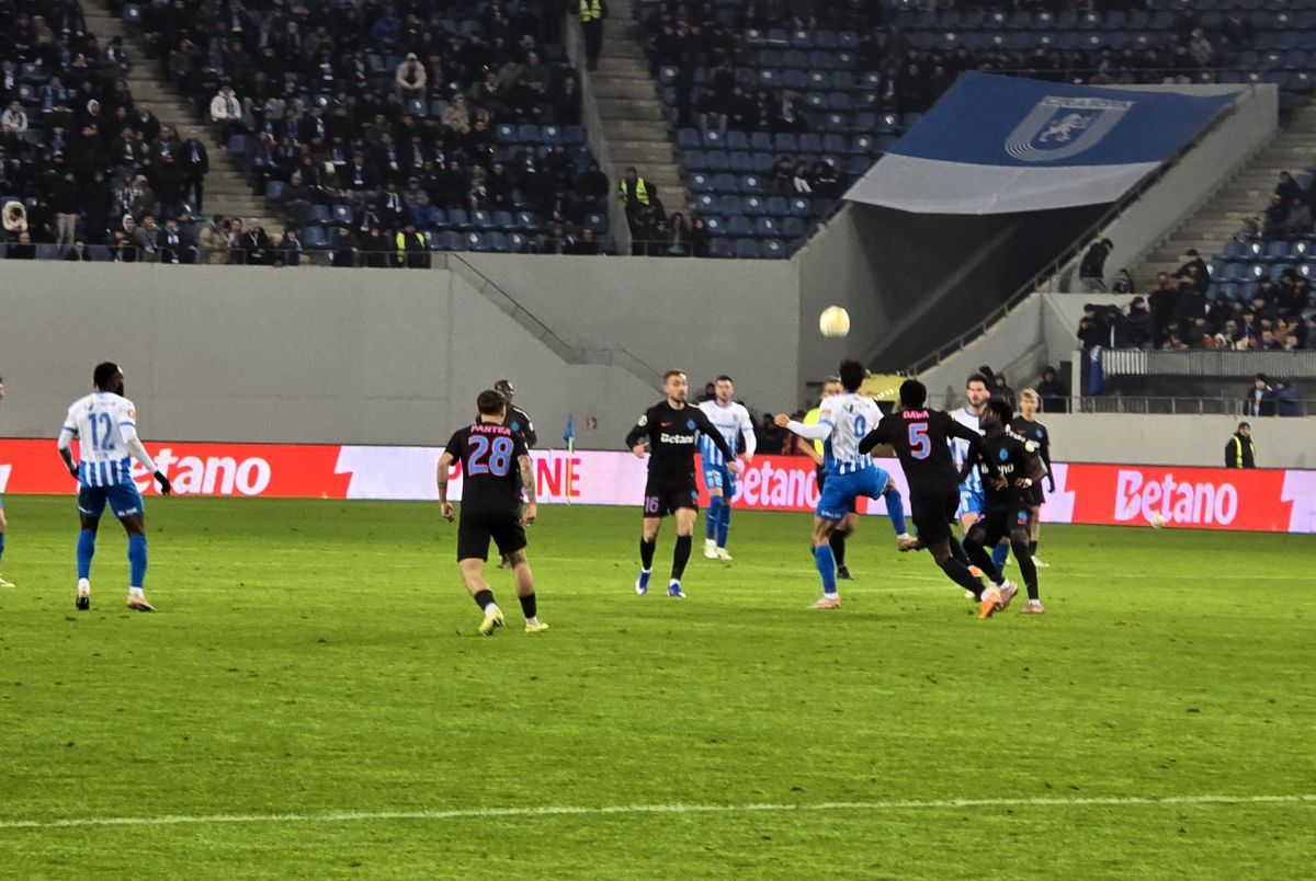 CSU Craiova - FCSB: cele mai tari imagini ale partidei de pe „Oblemenco”