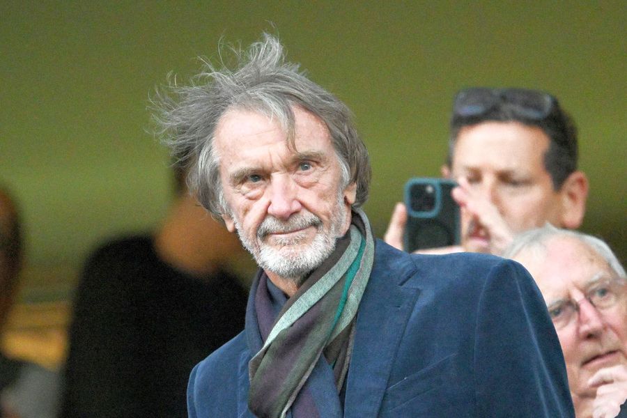 Jim Ratcliffe // foto: Guliver/gettyimages Jucătorii lui United sunt scandalizați de propriul patron: „Va trebuie să dea multe explicații”