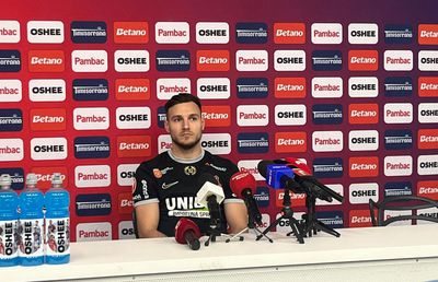 Dennis Politic, după ce dinamoviștii i-au aruncat bancnote batjocoritoare: „Asta e nouă”