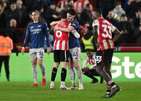 Arsenal se încurcă, City se apropie! Avantaj tot mai fragil pentru „tunari” în fruntea Premier League