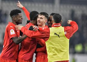 Dinamo se califică în „sferturile” Cupei României, după o victorie de control cu Hermannstadt » Traseu excelent pentru „câini” până în semifinale