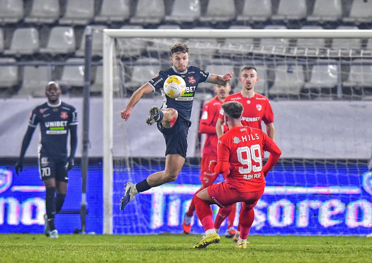 Dinamo se califică în „sferturile” Cupei României, după o victorie de control cu Hermannstadt » Traseu excelent pentru „câini” până în semifinale