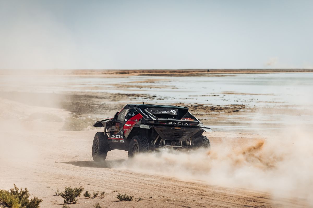 Neașteptat! Dacia s-a retras definitiv din Raliul Dakar, după ce l-a câștigat