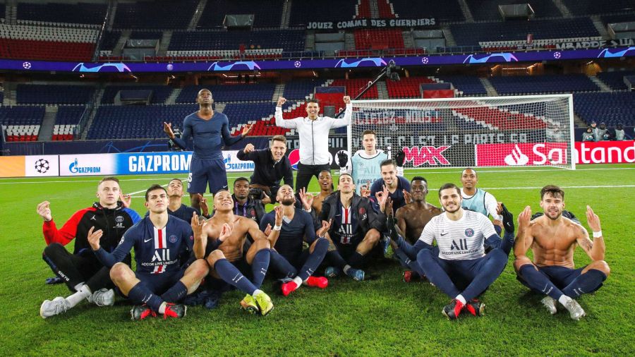 Jucătorii lui PSG s-au bucurat imitând felul în care Haaland își celebrează golurile // sursă foto: twitter PSG