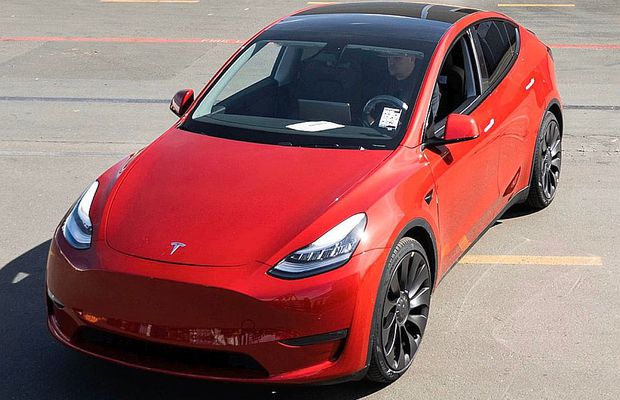 Tesla a atins o bornă uriașă: 1.000.000 de mașini produse! Anunțul făcut de Elon Musk + Planul gigantic pentru acest an