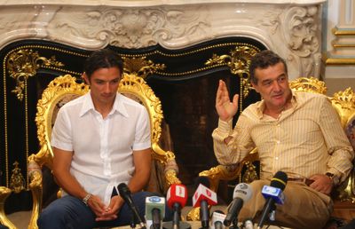 EXCLUSIV De ce nu mai cumpără Ajax din Liga 1 » Negocierea haiducească purtată de Gigi Becali: „Olandezii i-au spus că e ultima dată când fac afaceri împreună”