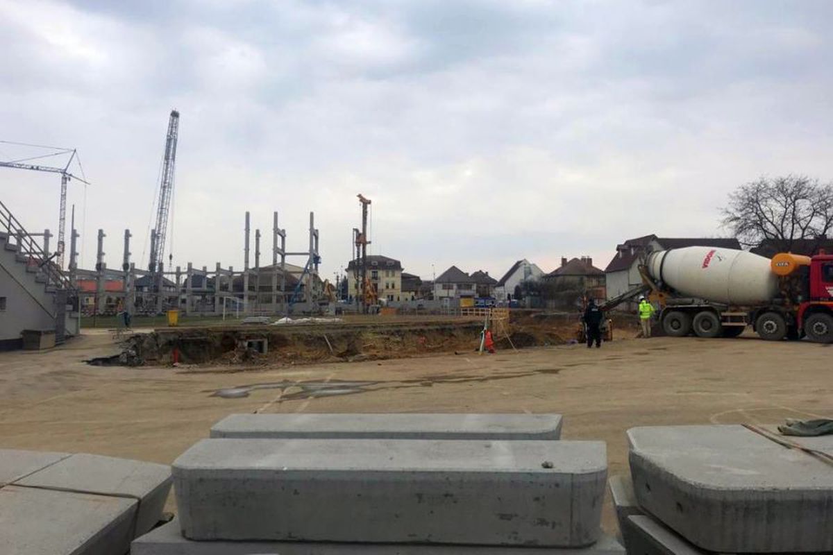 FOTO+VIDEO EXCLUSIV Gazeta a vizitat șantierul noului stadion din Sibiu » Suma fără precedent cheltuită de Primărie + când va fi gata