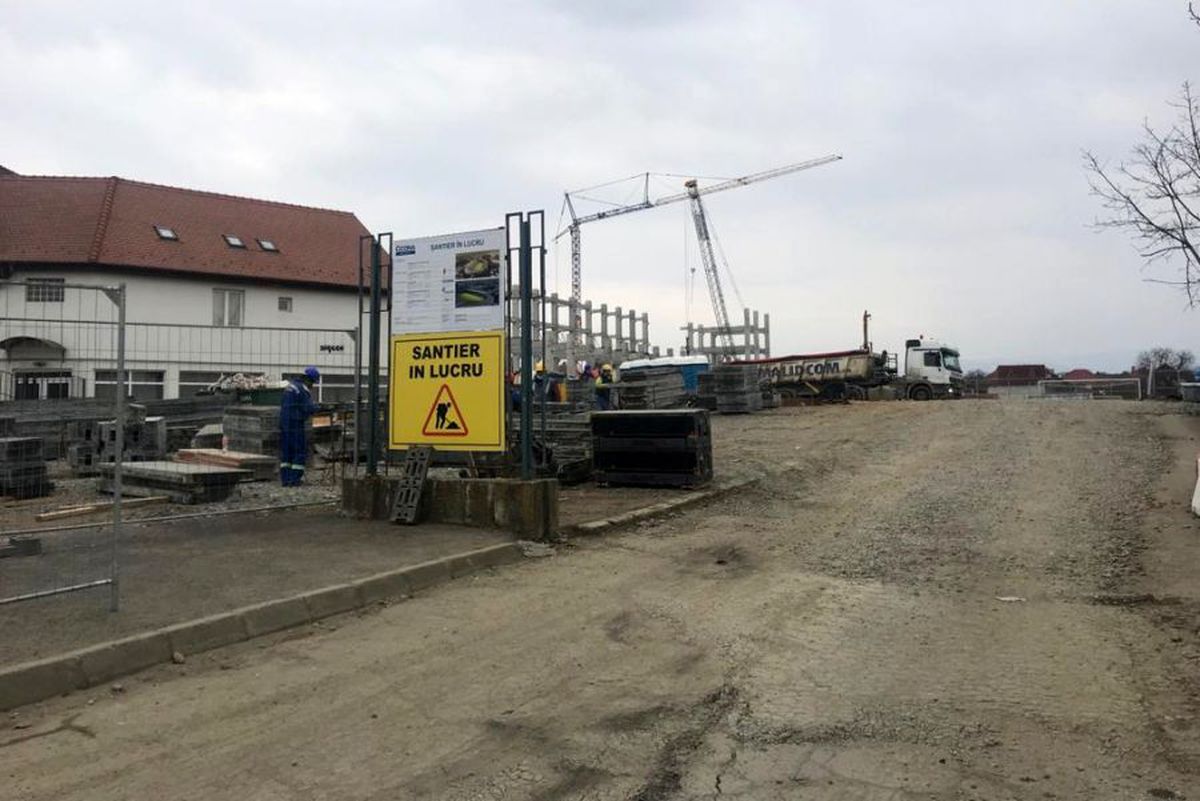 FOTO+VIDEO EXCLUSIV Gazeta a vizitat șantierul noului stadion din Sibiu » Suma fără precedent cheltuită de Primărie + când va fi gata