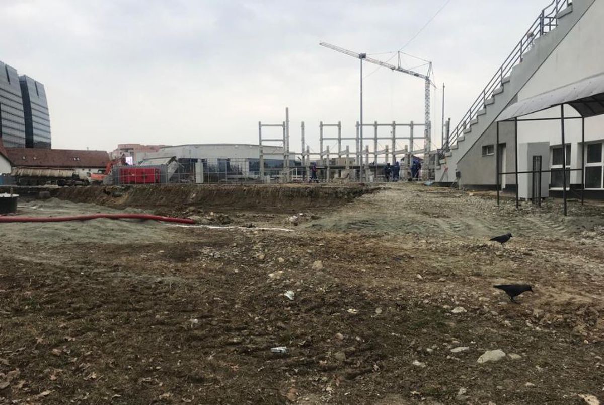FOTO+VIDEO EXCLUSIV Gazeta a vizitat șantierul noului stadion din Sibiu » Suma fără precedent cheltuită de Primărie + când va fi gata