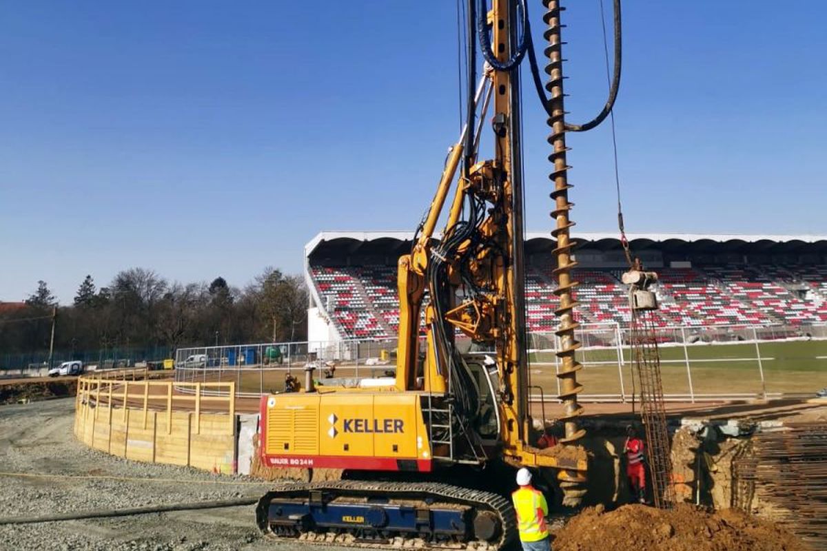FOTO+VIDEO EXCLUSIV Gazeta a vizitat șantierul noului stadion din Sibiu » Suma fără precedent cheltuită de Primărie + când va fi gata