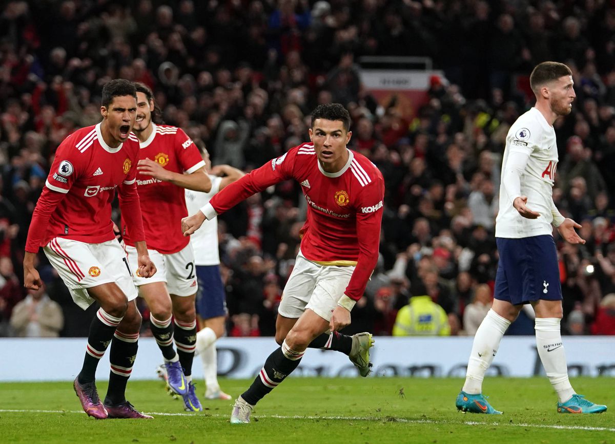 Manchester United - Tottenham 3-2. Cristiano Ronaldo a devenit cel mai bun marcator din istoria fotbalului! Hattrick pentru portughez