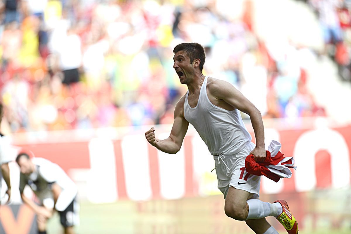 Andrei Cristea, dezvăluiri fabuloase » Ce primă pregătise Becali pentru meciul cu Middlesbrough + Cum se războia cu Copos: „Luau Gazeta, o citeau, apoi măreau suma”