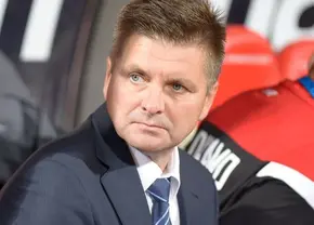 Uhrin a semnat cu Dinamo! Momente tensionate la negocieri: antrenorul nu a acceptat clauzele lui Zăvăleanu
