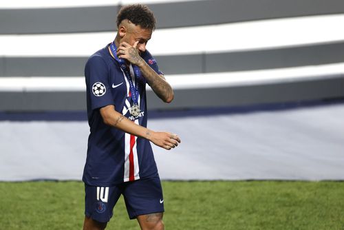 Jurnalistul francez Daniel Riolo îl critică din nou pe Neymar, starul în vârstă de 30 de ani de la PSG.