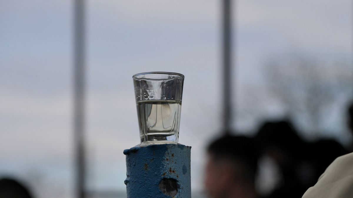 Familia lui Valentin Mihăilă are o echipă în liga a cincea din Dâmbovița » Buffon cu muștar și grataragiul Nelu: „De aici nu pleacă nimeni nepăcălit!”