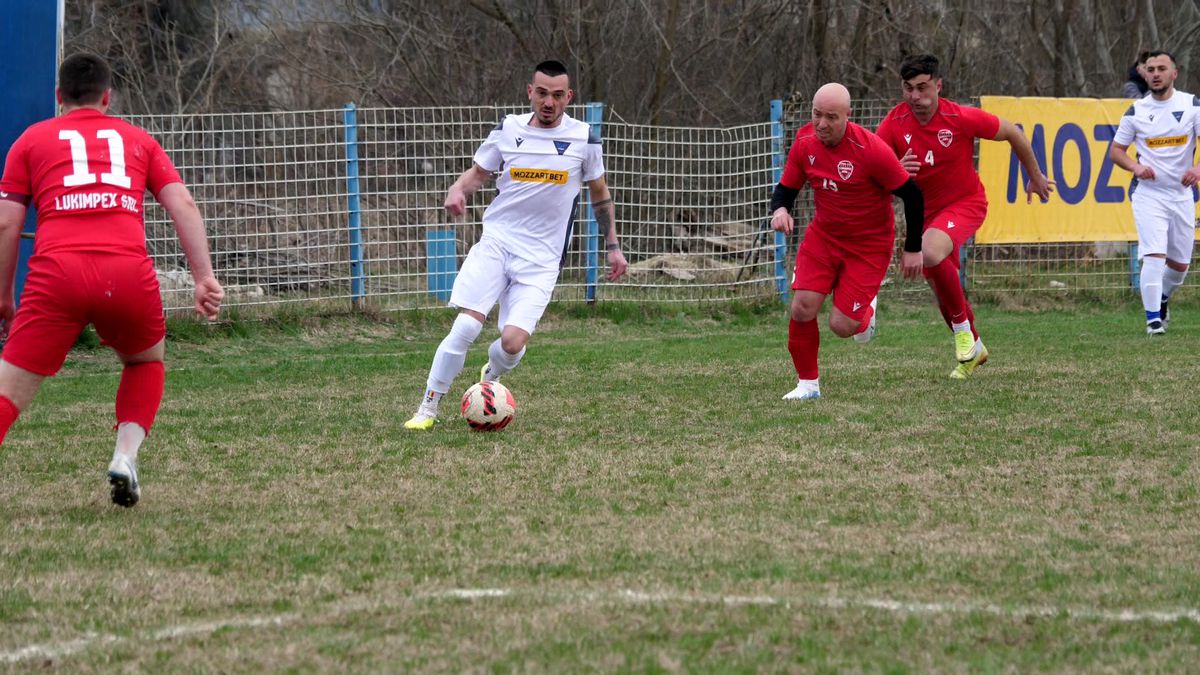 Familia lui Valentin Mihăilă are o echipă în liga a cincea din Dâmbovița » Buffon cu muștar și grataragiul Nelu: „De aici nu pleacă nimeni nepăcălit!”